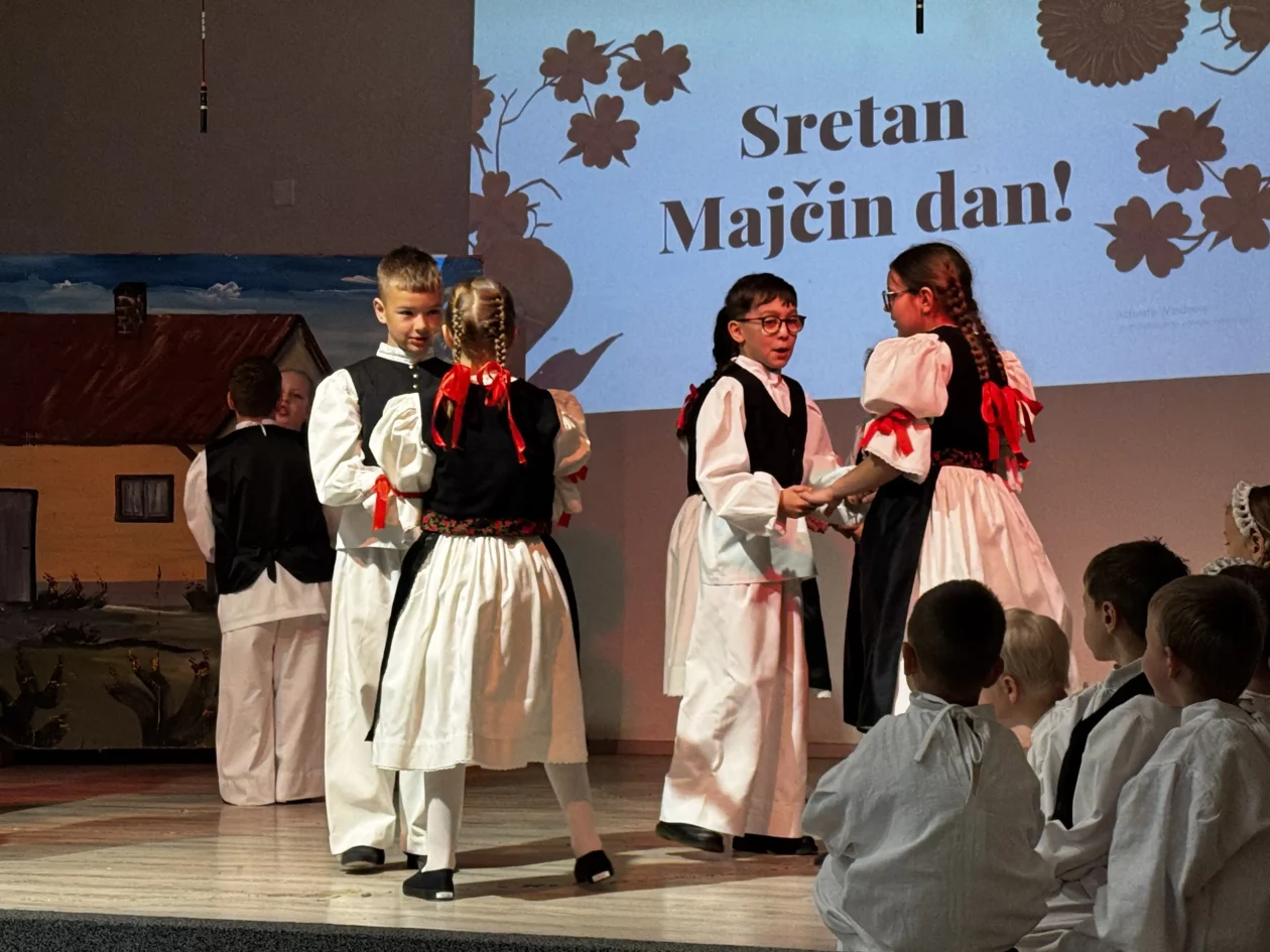 PODTUREN majčin dan (15)