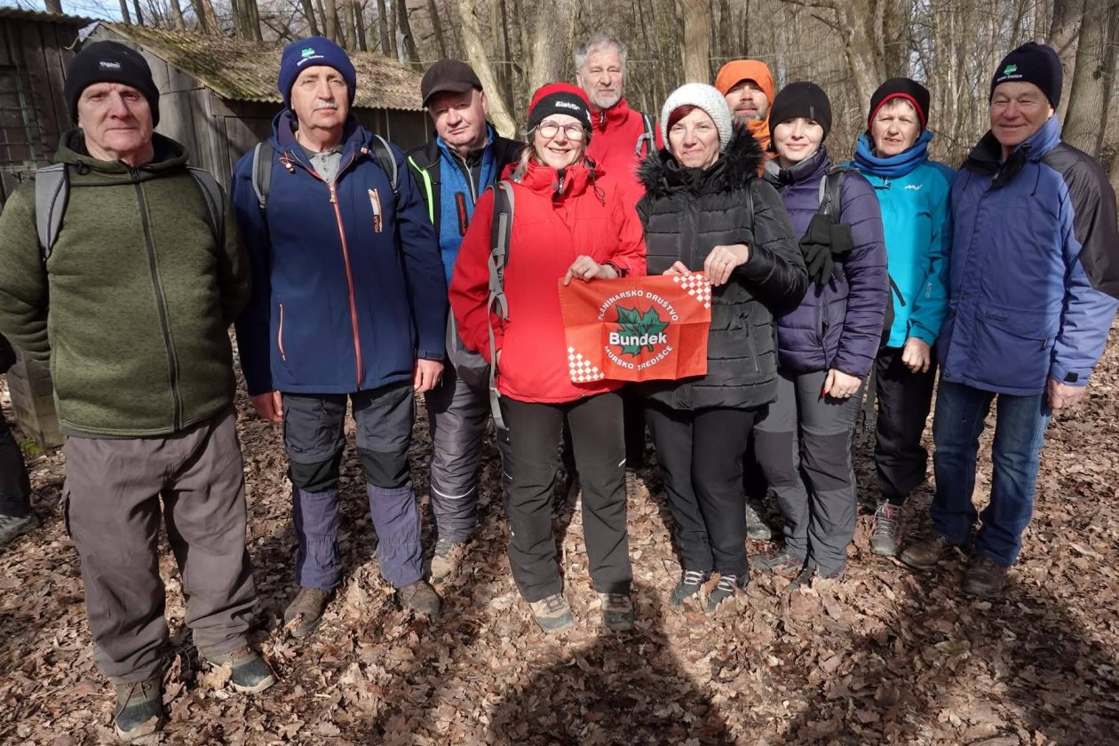 POHOD OB MEJI – pd bundek (5)