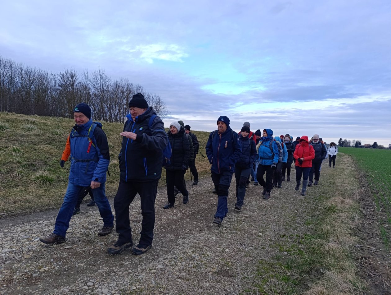 POHOD OB MEJI – pd bundek (6)