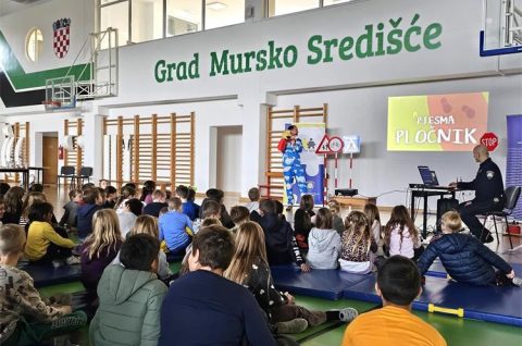 POŠTUJTE NAŠE ZNAKOVE Edukativni program okupio najmlađe u Murskom Središću (5)