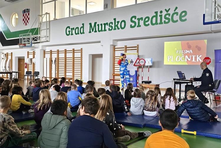 POŠTUJTE NAŠE ZNAKOVE Edukativni program okupio najmlađe u Murskom Središću (5)