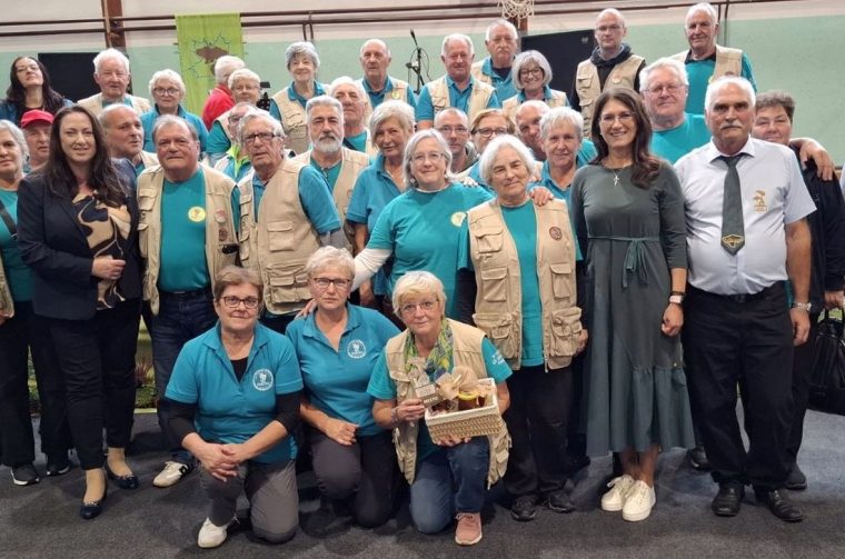 POTPISANA POVELJA Prijateljstvo ‘Smrčka’ i ‘Ježeka’ potvrđeno na ‘Ježkarijadi’ (19)