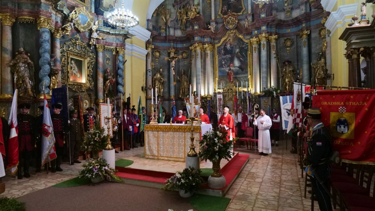 POVIJESNI MIMOHOD Čakovec u znaku Zrinskih, Frankopana i postrojbi iz tri države (15)