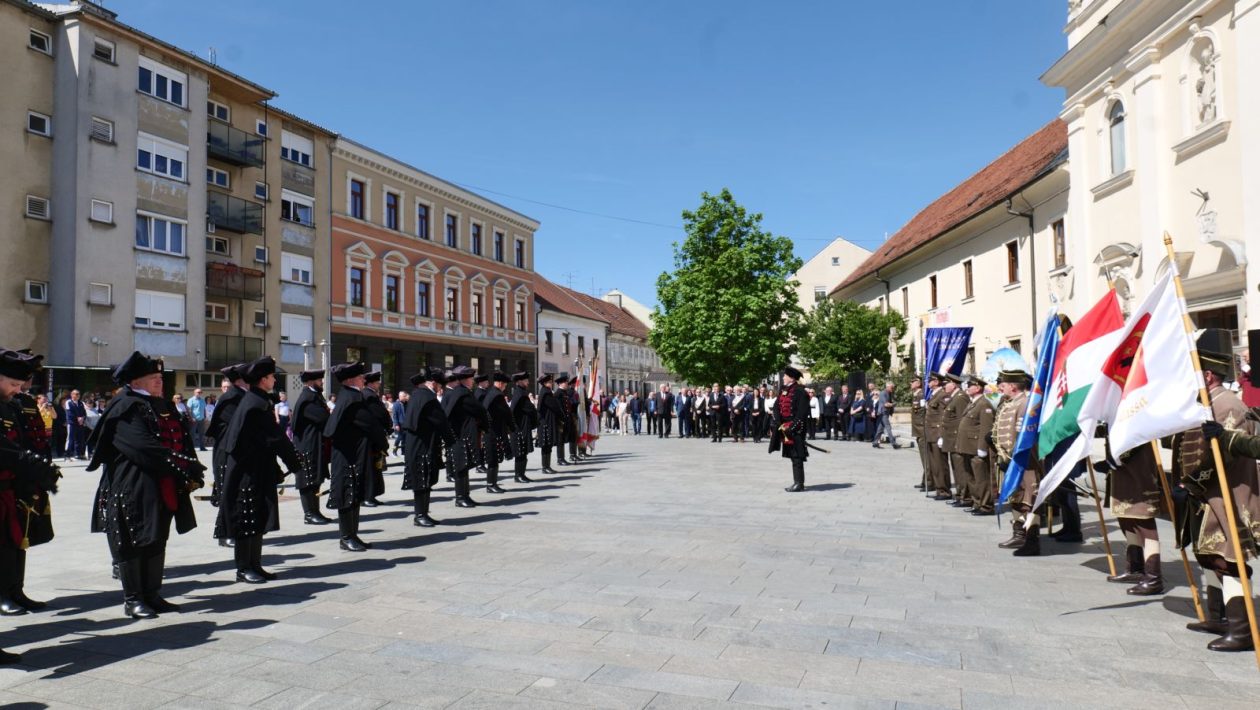 POVIJESNI MIMOHOD Čakovec u znaku Zrinskih, Frankopana i postrojbi iz tri države (2)