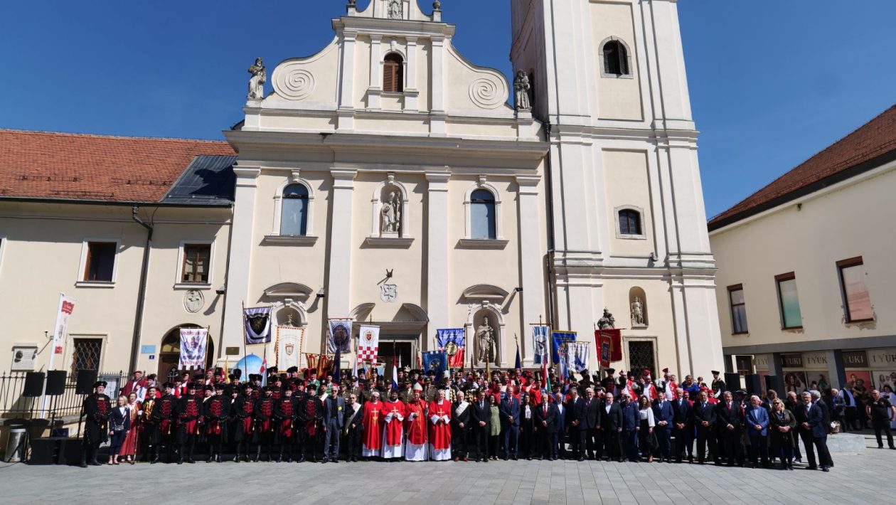 POVIJESNI MIMOHOD Čakovec u znaku Zrinskih, Frankopana i postrojbi iz tri države (20)