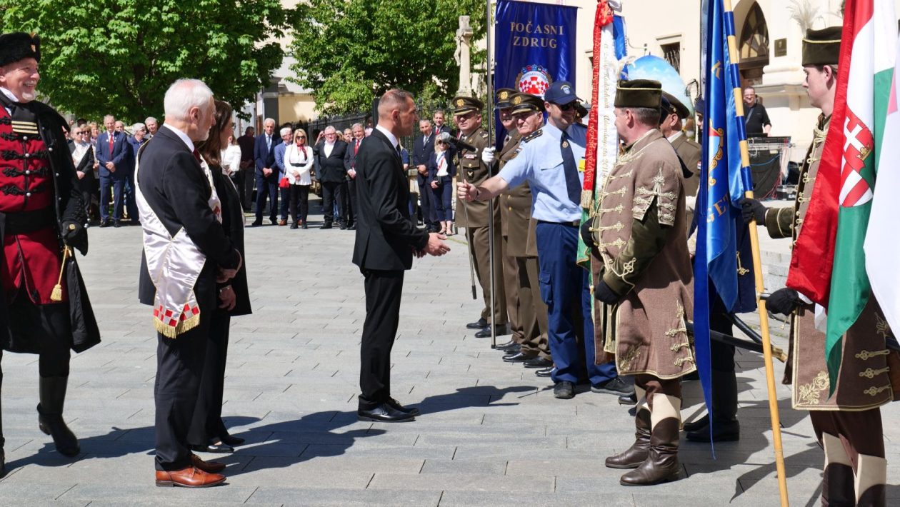 POVIJESNI MIMOHOD Čakovec u znaku Zrinskih, Frankopana i postrojbi iz tri države (4)