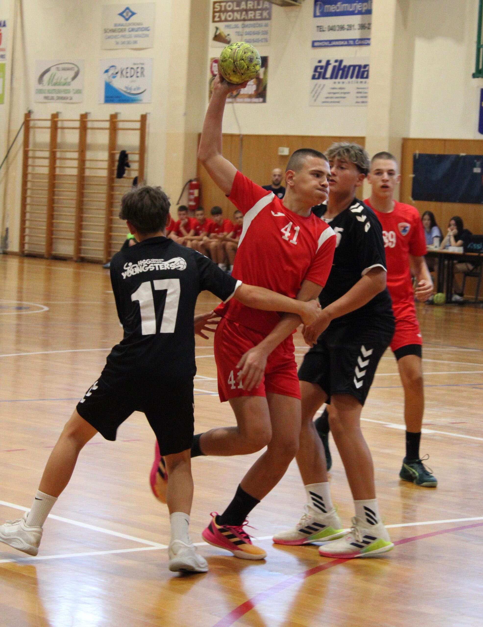 POZOJ_DAY 1 (4) POZOJ_DAY 1 (4)