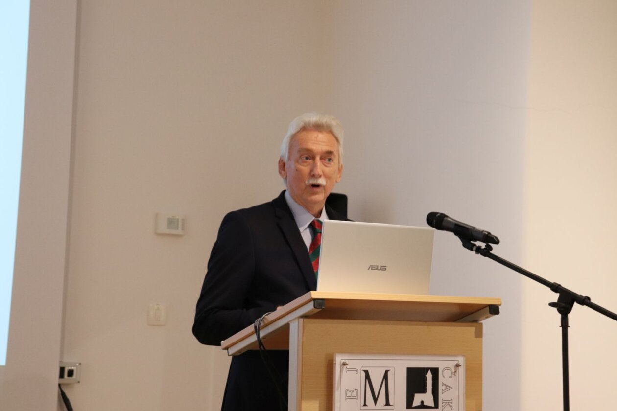 PREDAVANJE KARINO HROMIN STURM (9) PREDAVANJE KARINO HROMIN STURM (7)