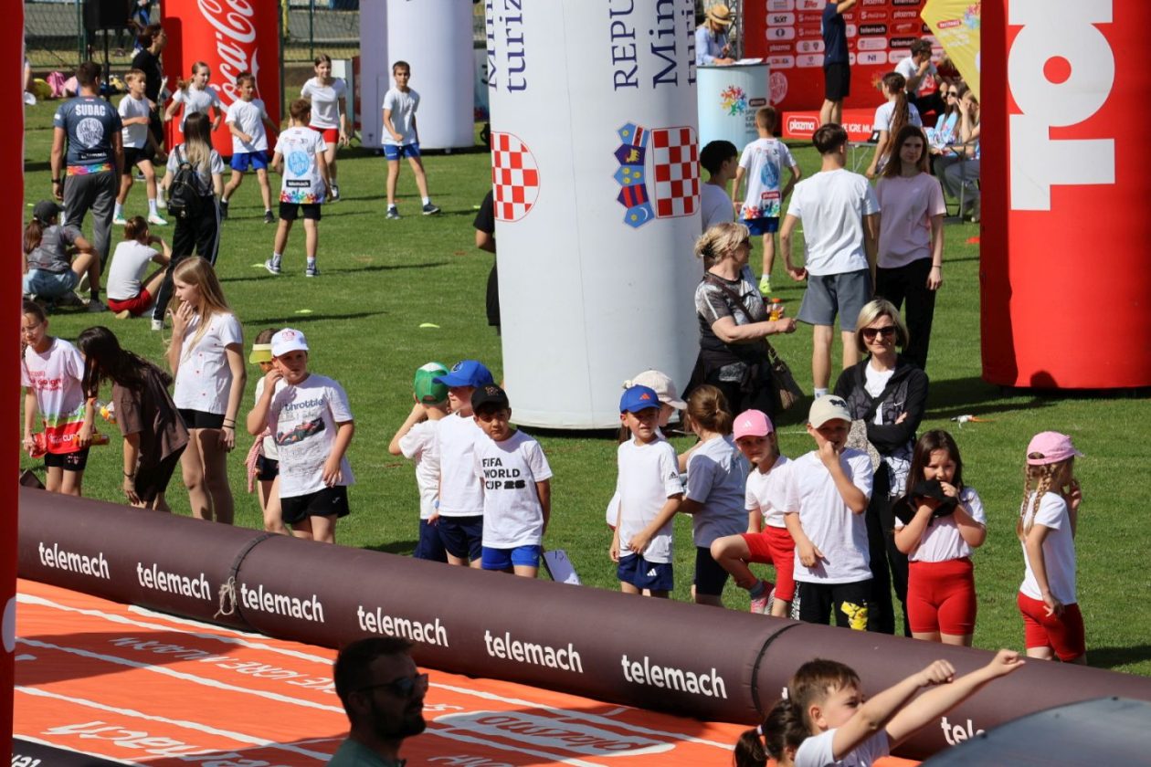 PRELOG Dan sporta Djeca odmjeravaju snage u graničaru i atletici (60)