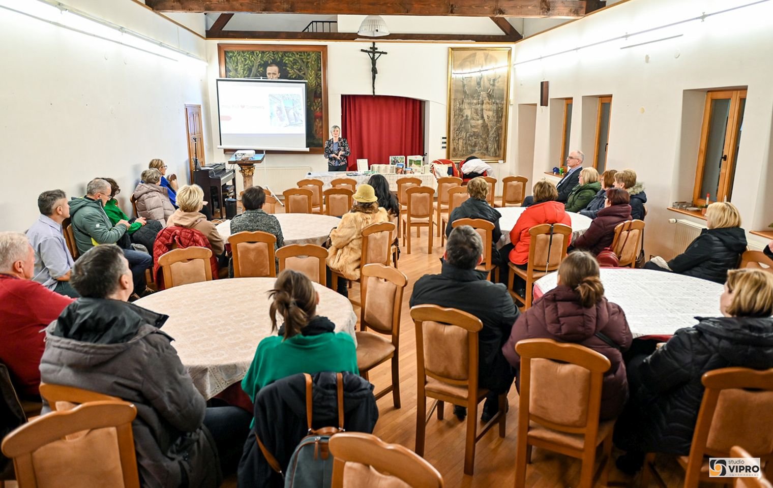 PRELOG Irena Kovačić predstavila svoj putopis i Camino Croatia (2)