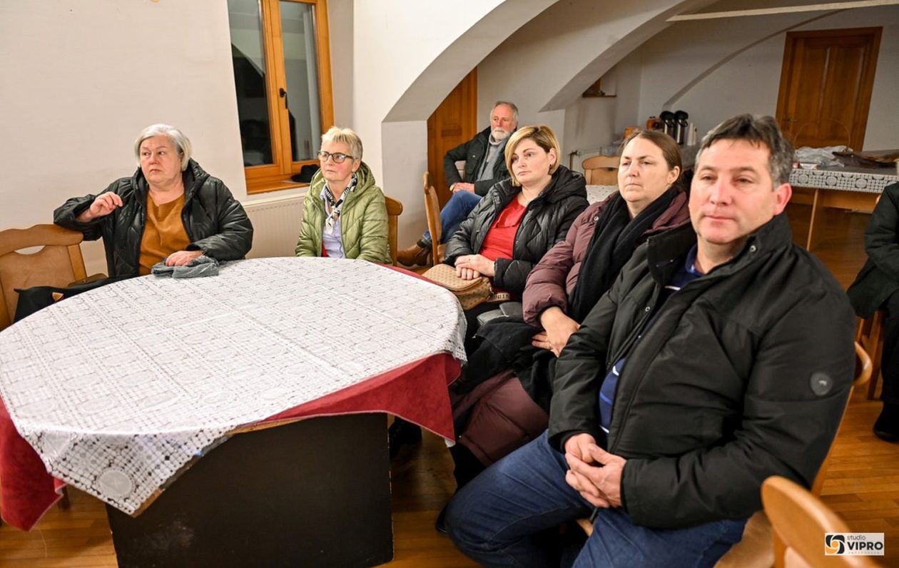 PRELOG Irena Kovačić predstavila svoj putopis i Camino Croatia (8)