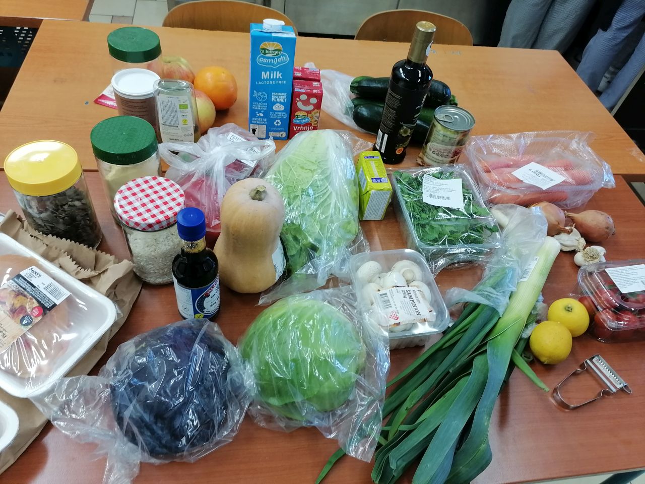 PRELOG Mladi kuhari učili kako kuhati za osobe s celijakijom (3) PRELOG Mladi kuhari učili kako kuhati za osobe s celijakijom (14)