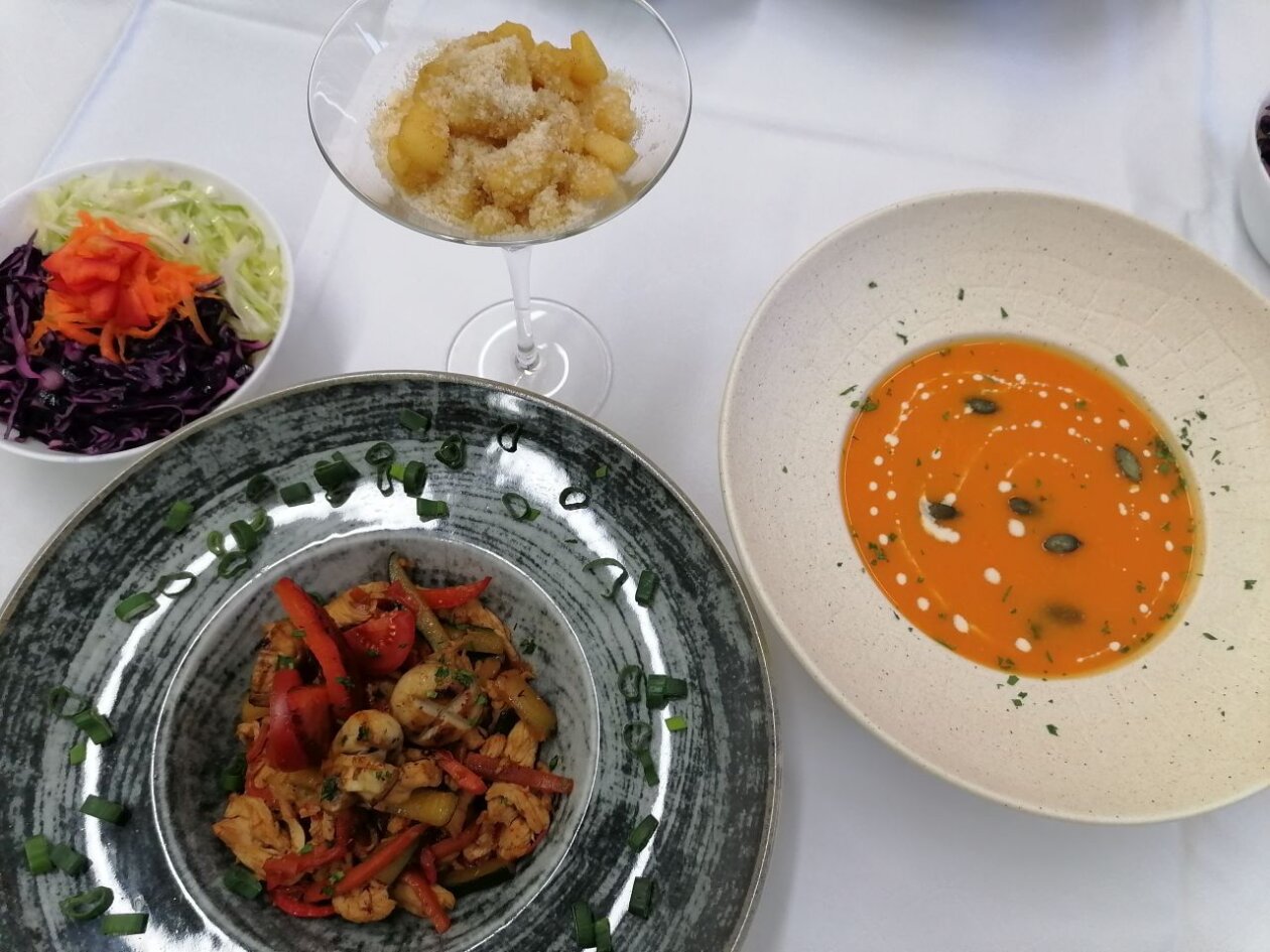 PRELOG Mladi kuhari učili kako kuhati za osobe s celijakijom (14)