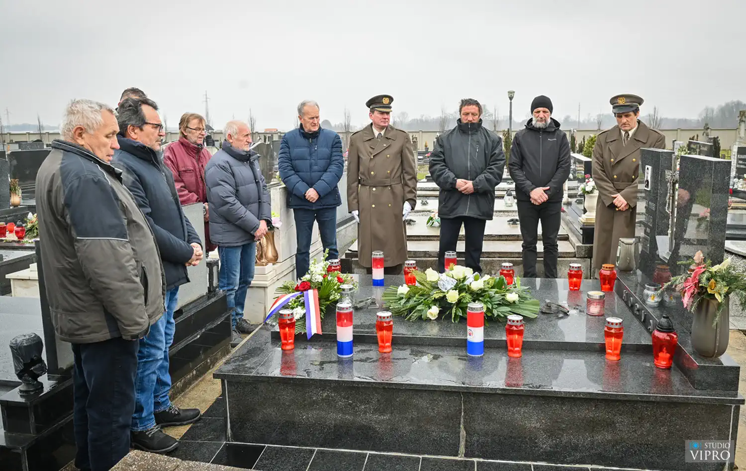 PRELOG Odana je počast hrvatskom branitelju Božidaru Horvatu (5) PRELOG Odana je počast hrvatskom branitelju Božidaru Horvatu (5)