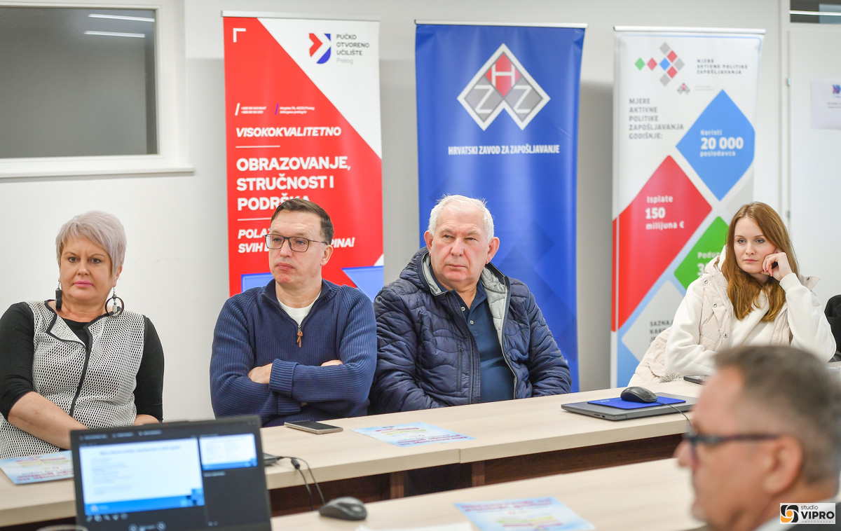 PRELOG Održano predavanje za gospodarstvenike o mjerama zapošljavanja u 2026. godini (11)