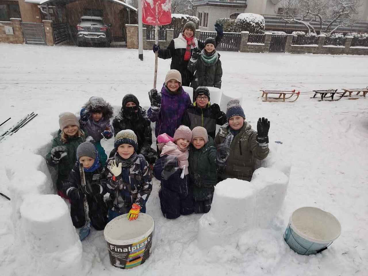 PRELOG POD SNIJEGOM Veselje u ulici A. Mihanovića uz snježni iglu i rođendane (1)
