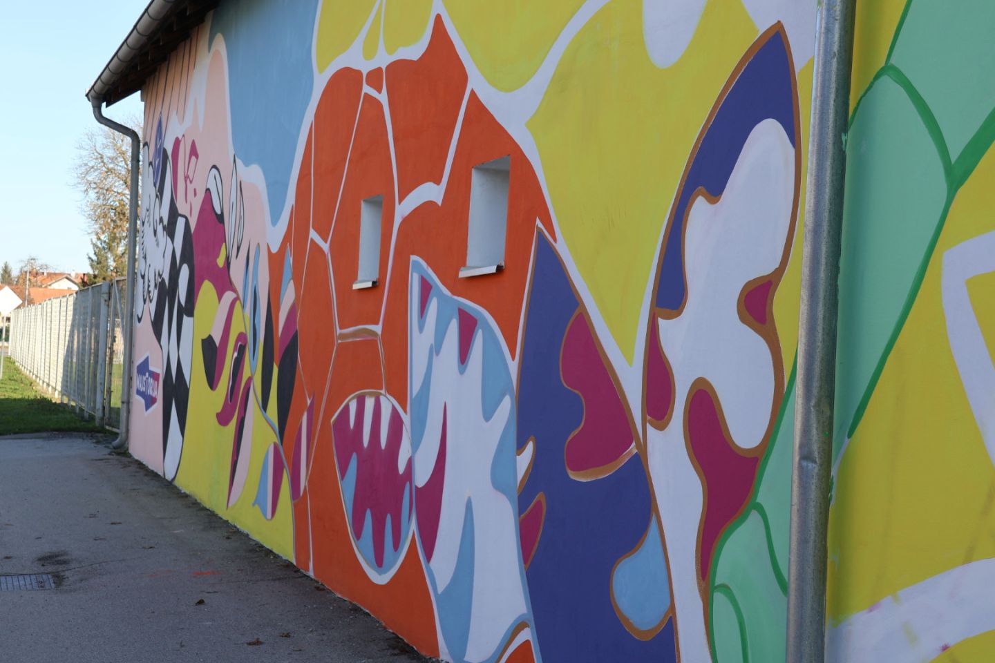 PRELOG Prekrasan mural niče na zidu NK Mladost Prelog (9)