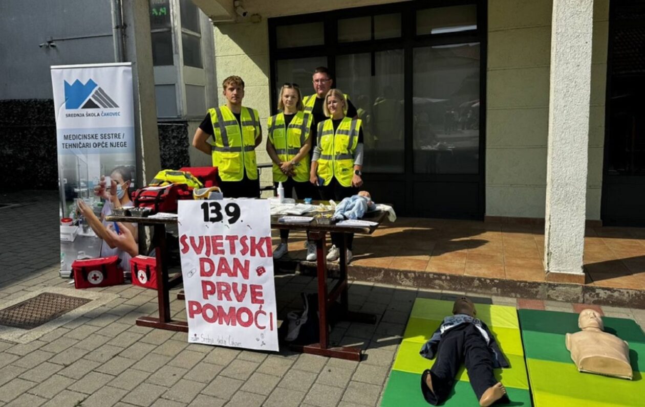 PRELOG Učenici Srednje škole Čakovec demonstrirali postupke prve pomoći (1)