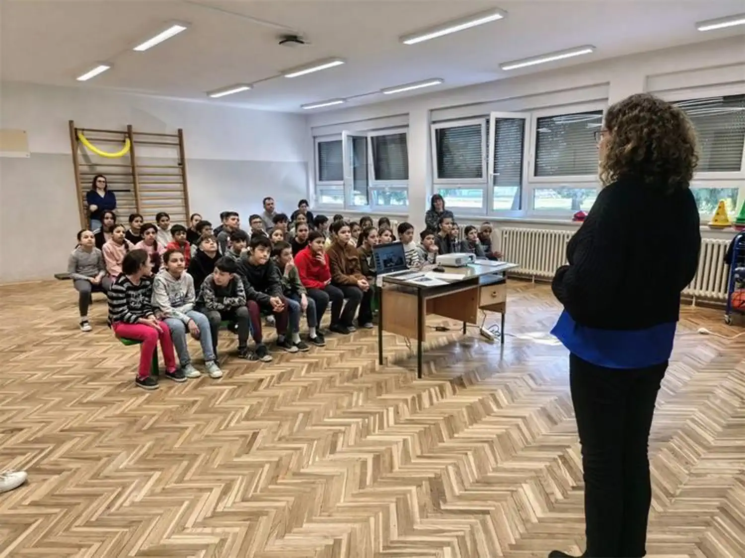 PREVENCIJA KROZ EDUKACIJU Učenici Macinca upoznati s opasnostima trgovine ljudima (1) PREVENCIJA KROZ EDUKACIJU Učenici Macinca upoznati s opasnostima trgovine ljudima (1)