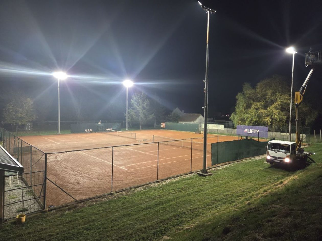 PRIBISLAVEC Teniski klub dobio sustav za navodnjavanje i reflektore! (1)