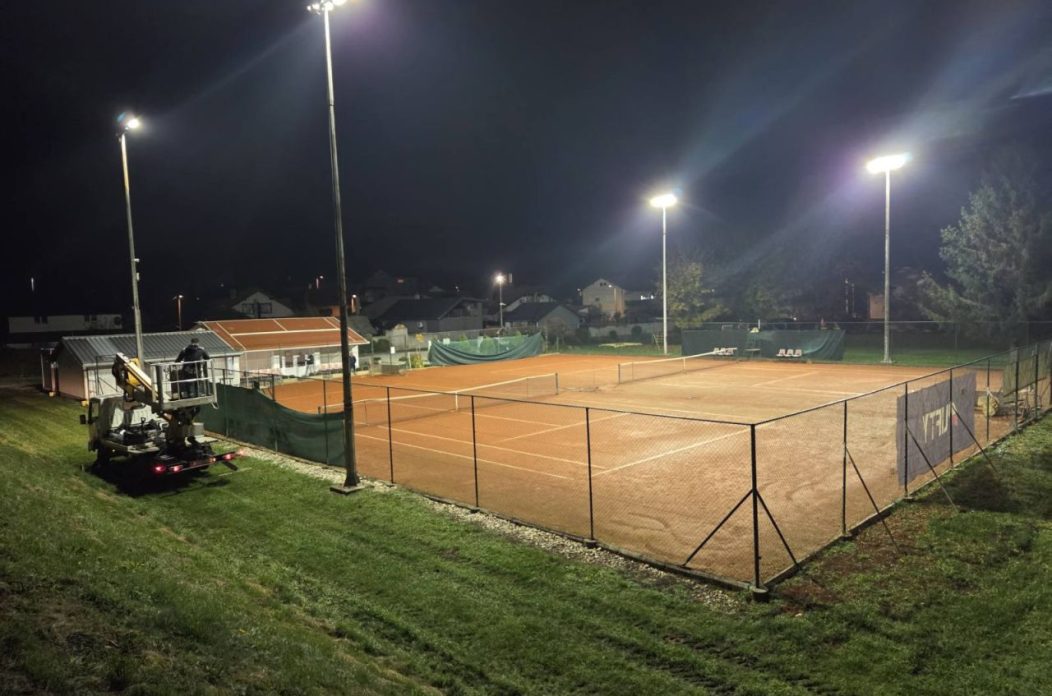 PRIBISLAVEC Teniski klub dobio sustav za navodnjavanje i reflektore! (3)
