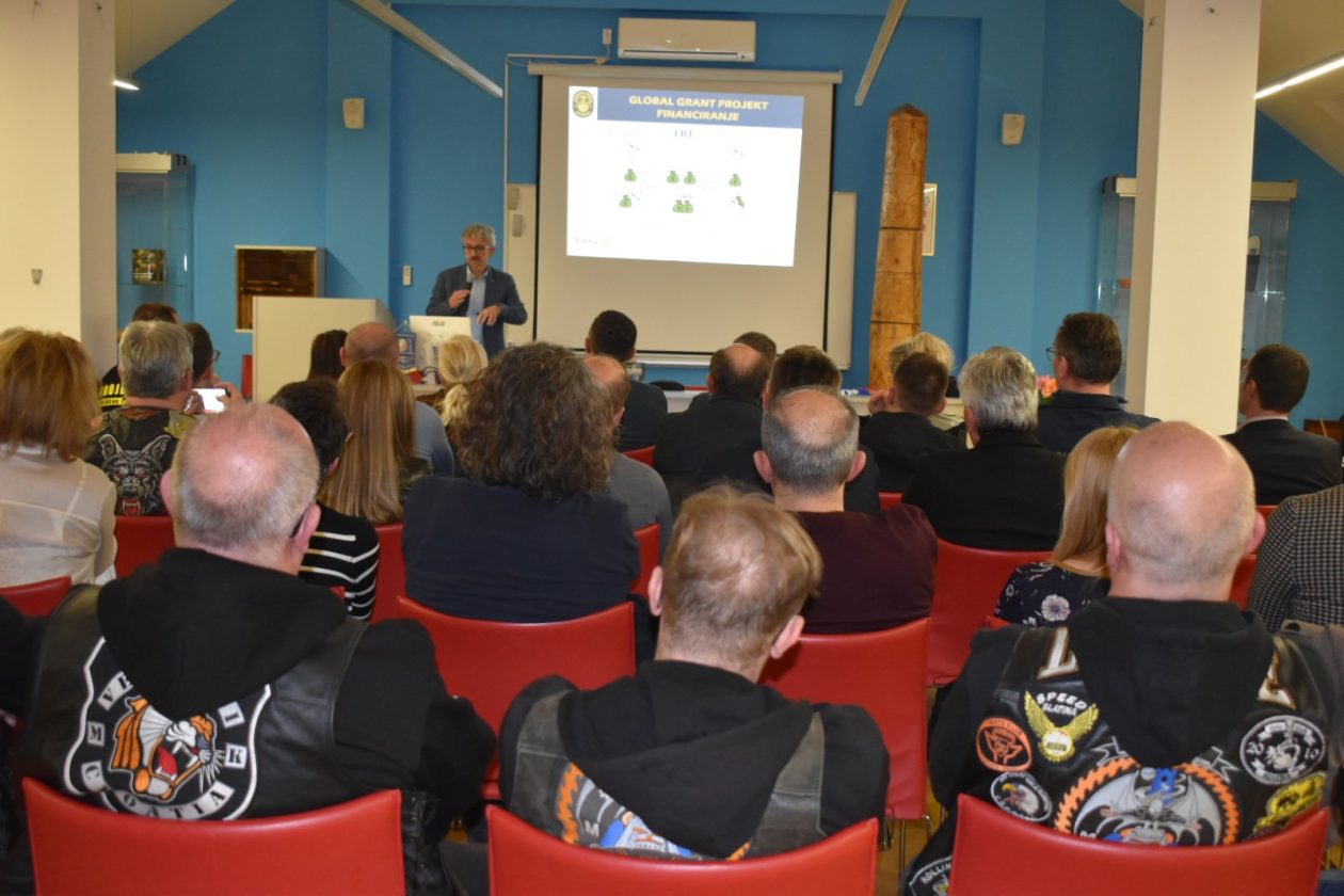 PROJEKT 120 Bradata vožnja Extreme stigla u Prelog, građani upoznali Željana Rakelu (2)