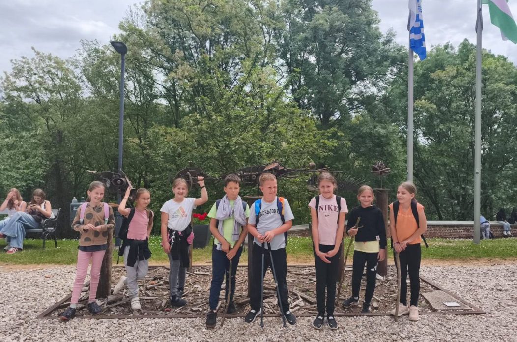 PŠ PEKLENICA Trećaši istraživali Lendavske gorice i uživali u avanturi punoj smijeha (14) PŠ PEKLENICA Trećaši istraživali Lendavske gorice i uživali u avanturi punoj smijeha (14)