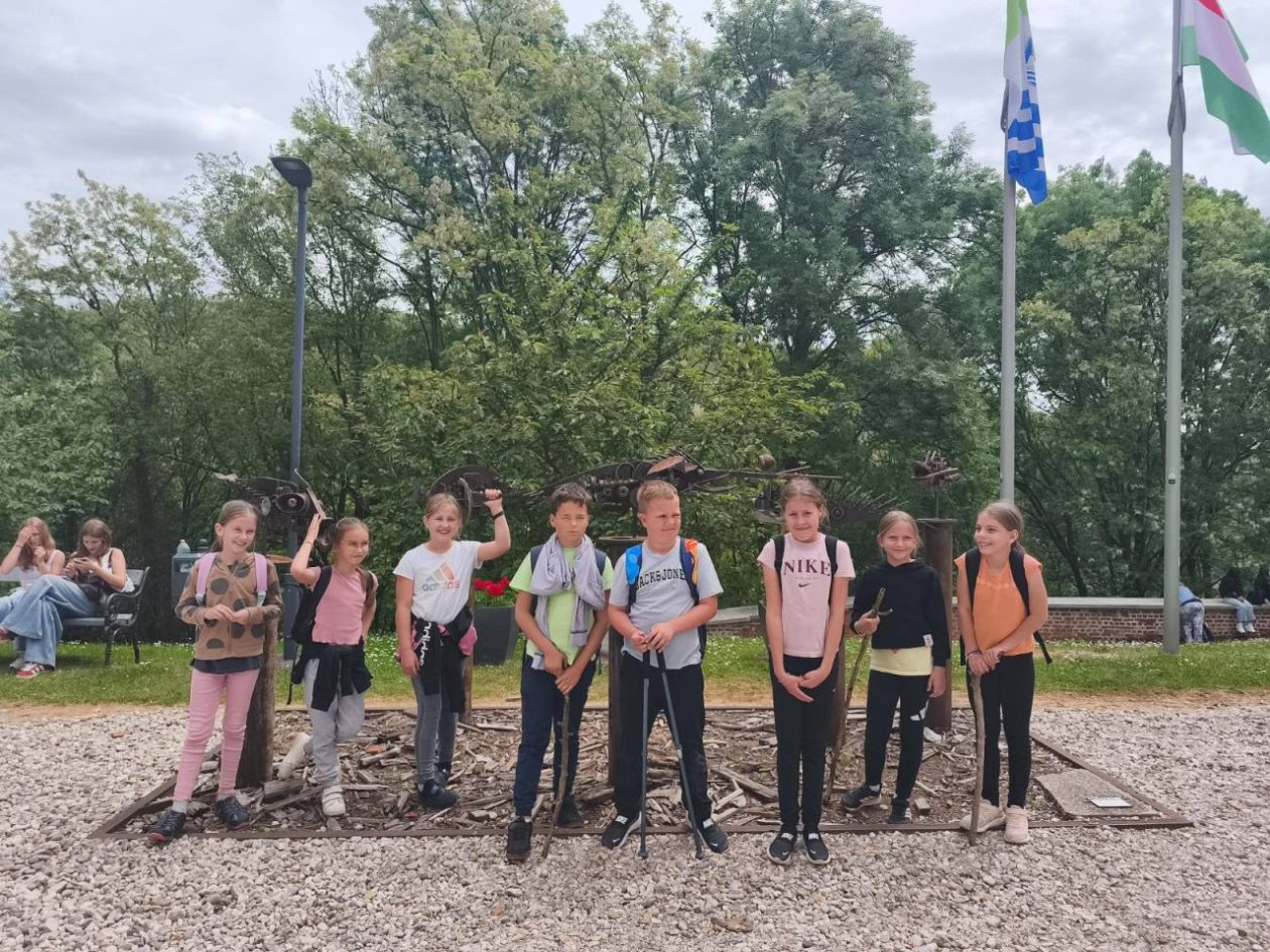 PŠ PEKLENICA Trećaši istraživali Lendavske gorice i uživali u avanturi punoj smijeha (14) PŠ PEKLENICA Trećaši istraživali Lendavske gorice i uživali u avanturi punoj smijeha (14)