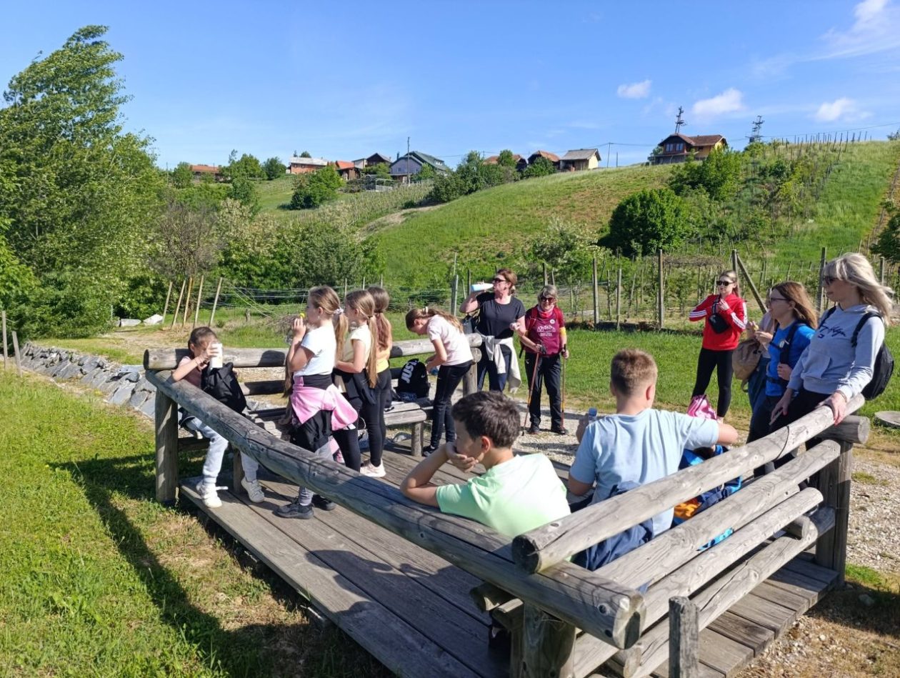 PŠ PEKLENICA Trećaši istraživali Lendavske gorice i uživali u avanturi punoj smijeha (4) PŠ PEKLENICA Trećaši istraživali Lendavske gorice i uživali u avanturi punoj smijeha (4)