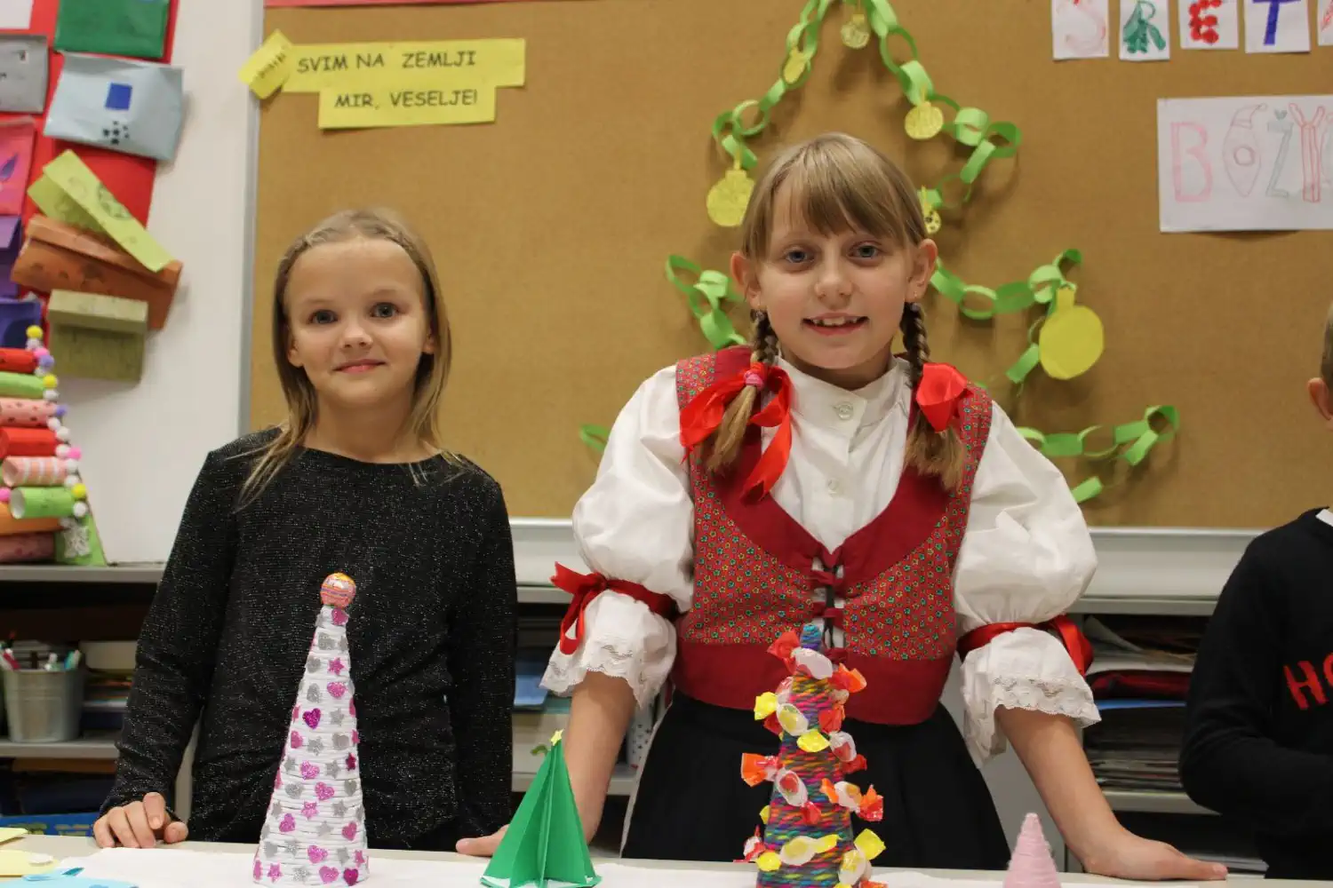 PŠ Pušćine u ozračju Božića Sajam, priredba i nezaboravni trenuci (6)