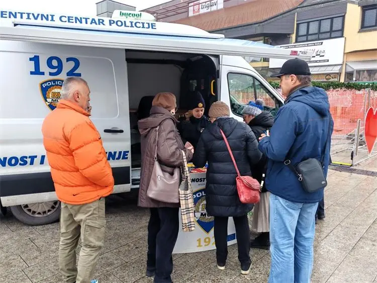 PU međimurska preventivna akcija pirotehnika (1)