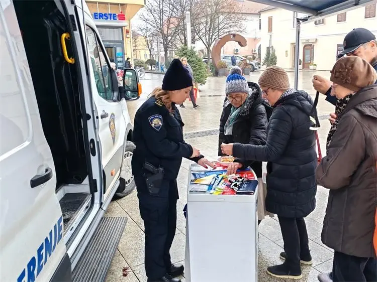 PU međimurska preventivna akcija pirotehnika (7)
