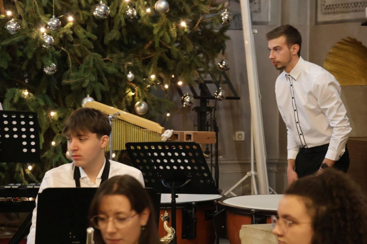 PUHAČKI ORKESTAR GRADA PRELOGA Tradicionalnim koncertom na Tri kralja zatvorena božićna događanja (7)