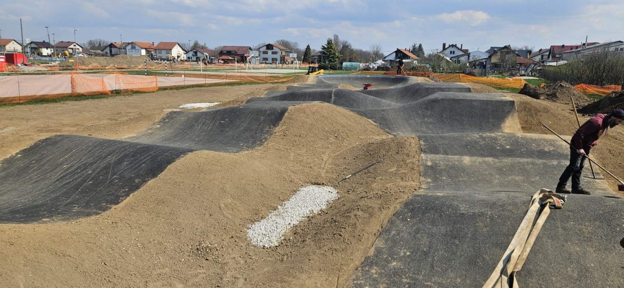 PUMP TRACK STRAHONINEC (6) PUMP TRACK STRAHONINEC (6)