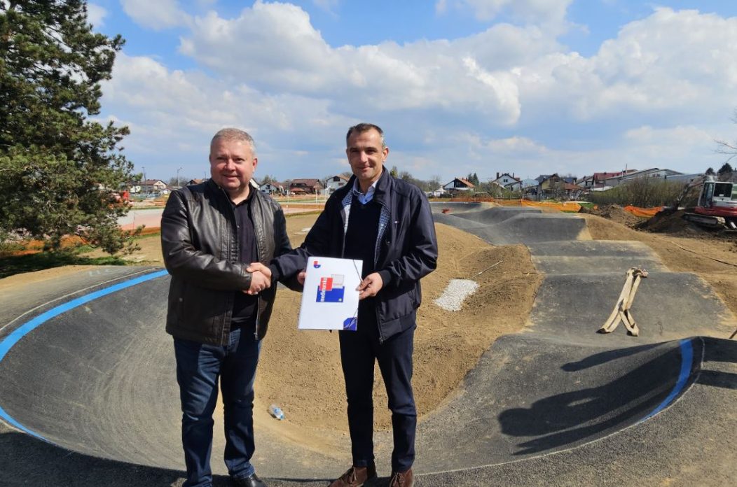 PUMP TRACK STRAHONINEC (7) PUMP TRACK STRAHONINEC (7)