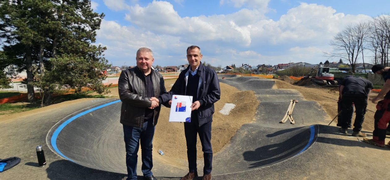 PUMP TRACK STRAHONINEC (7) PUMP TRACK STRAHONINEC (7)