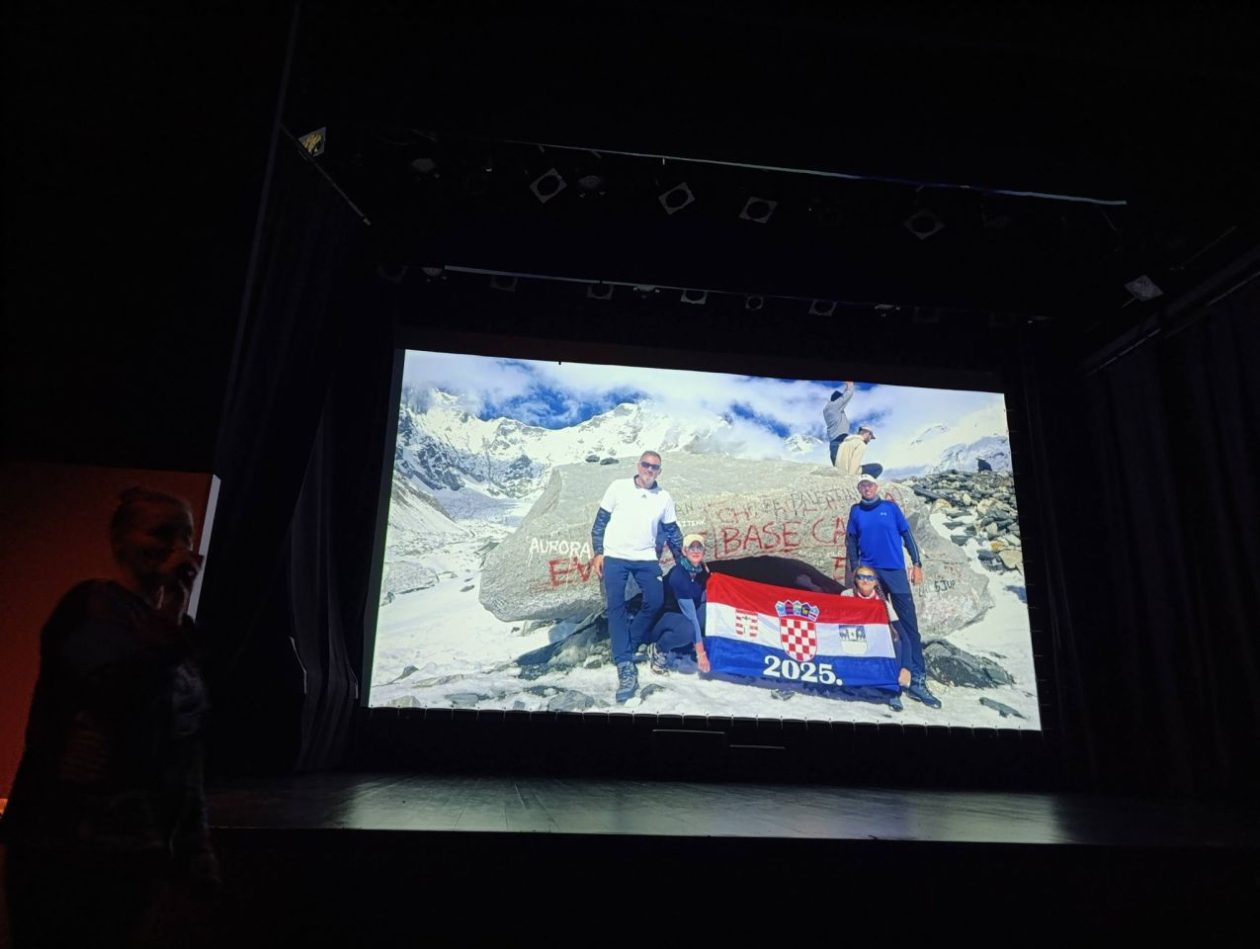 PUT DO EVERESTA Martina Haber u Rudaru ispričala priču o trekingu do Everest Base Campa (8)