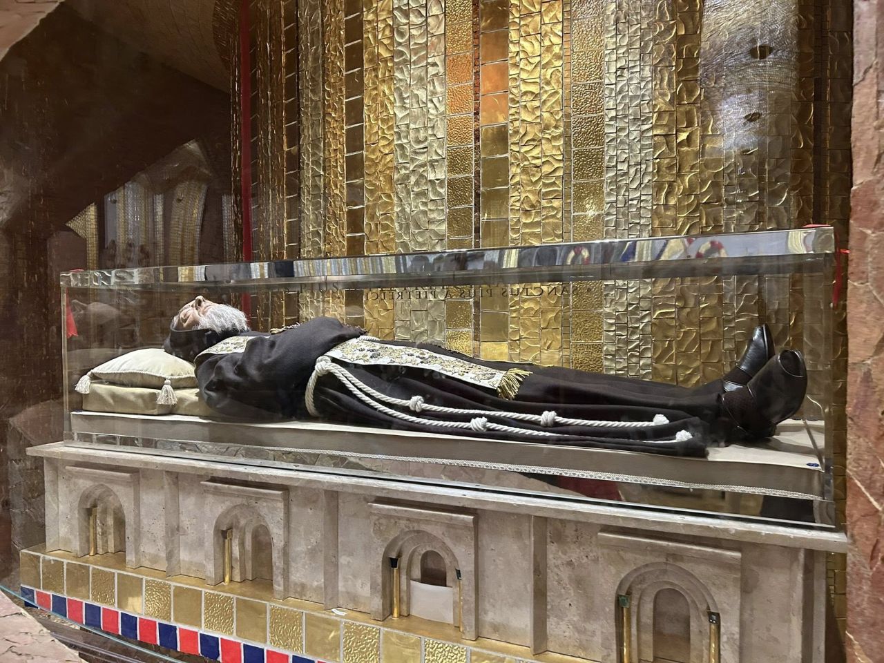 PUT VJERE Vjernici iz Nedelišća hodočastili u najpoznatija talijanska svetišta (12) PUT VJERE Vjernici iz Nedelišća hodočastili u najpoznatija talijanska svetišta (12)