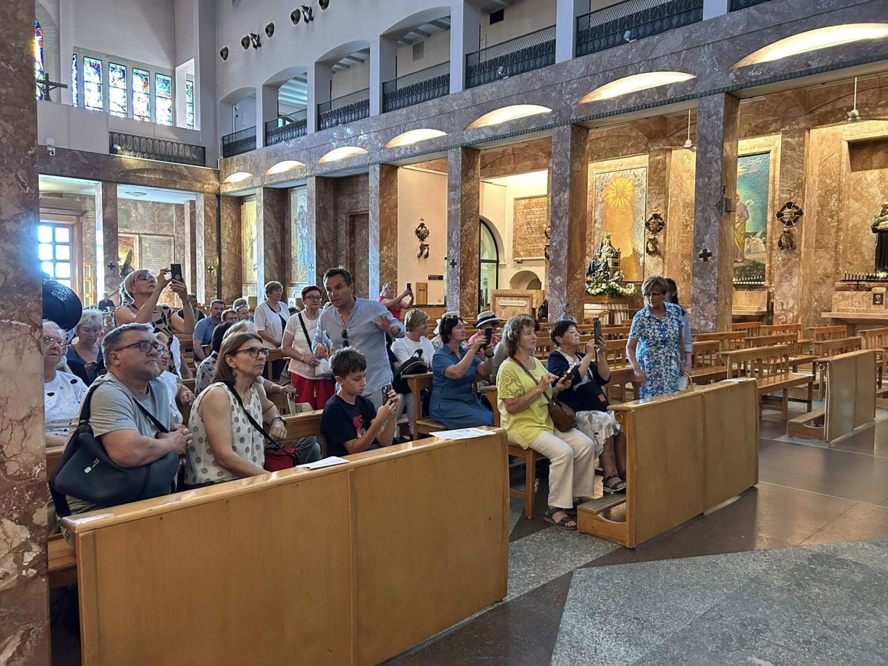 PUT VJERE Vjernici iz Nedelišća hodočastili u najpoznatija talijanska svetišta (9) PUT VJERE Vjernici iz Nedelišća hodočastili u najpoznatija talijanska svetišta (9)