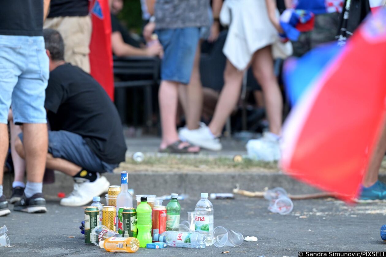 Zagreb: Fun zona na Bundeku već je puna smeća