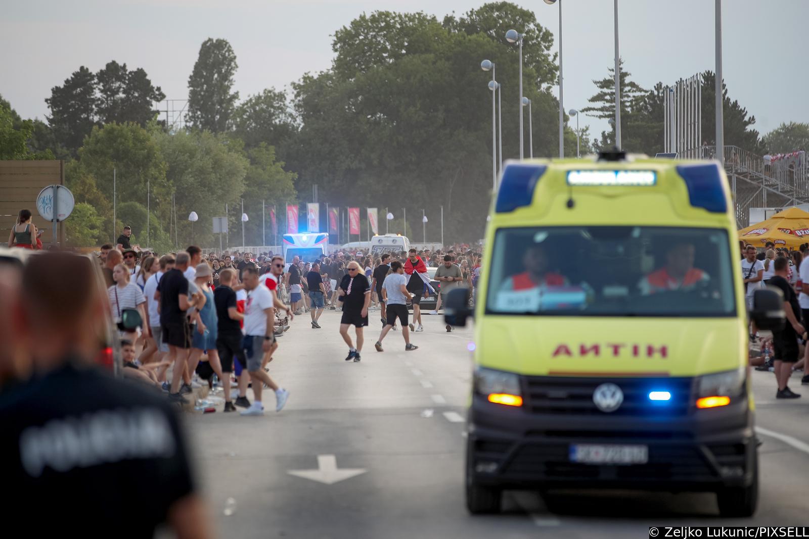 Zagreb: Vozilo Hitne pomoći na koncertu Marka Perkovića Thompsona