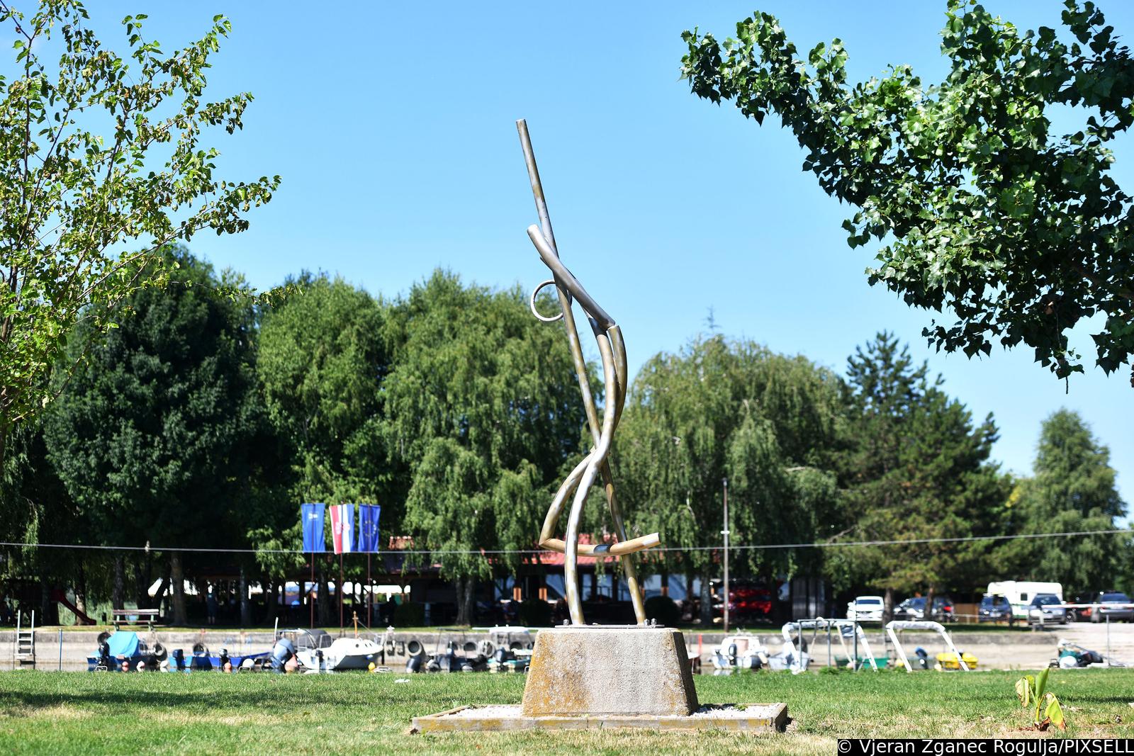 spomenik fljojsar Prelog