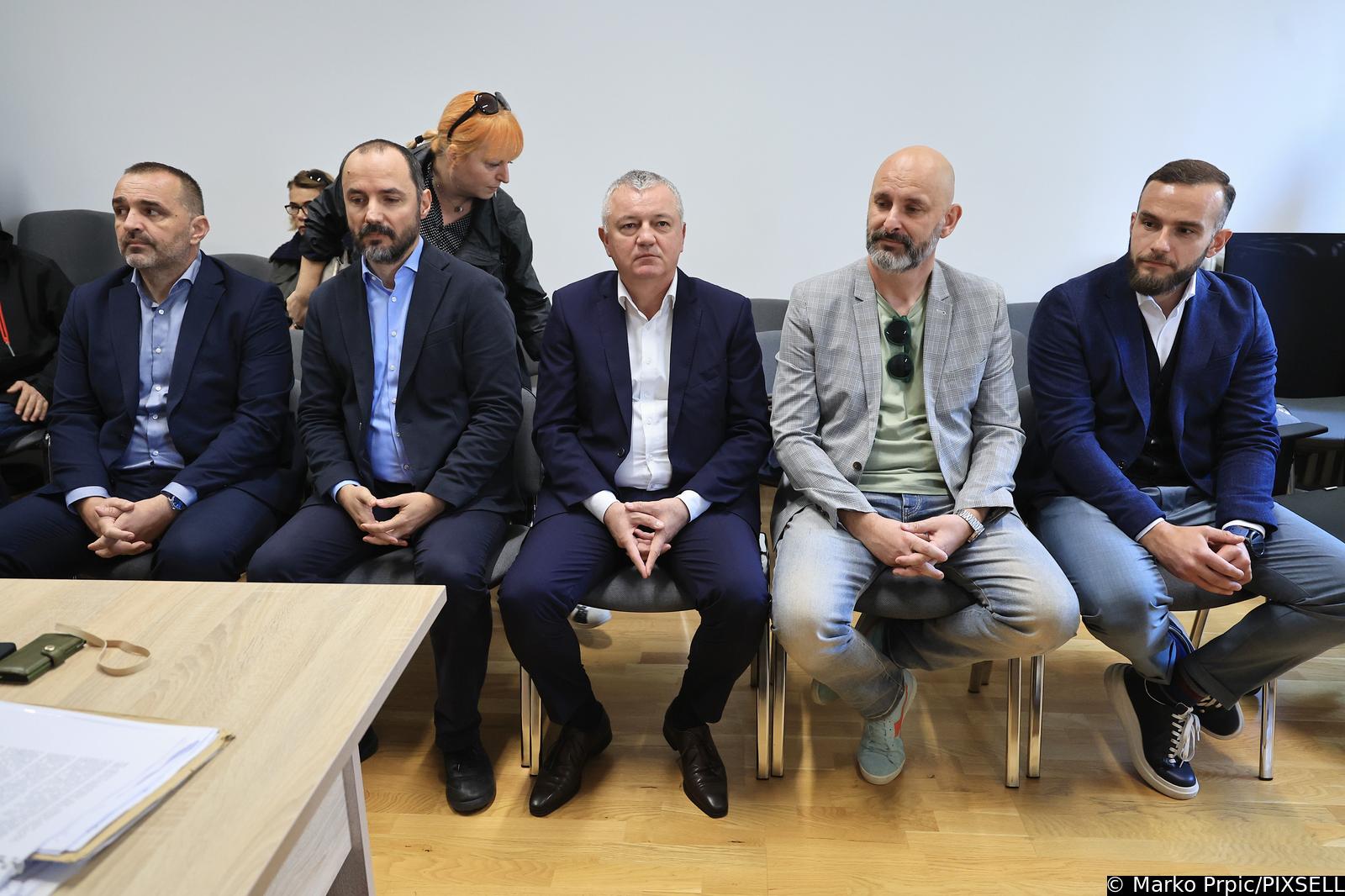 Zagreb: Početak sudjenja u aferi Po babi i stričevima Zagreb: Početak sudjenja u aferi Po babi i stričevima