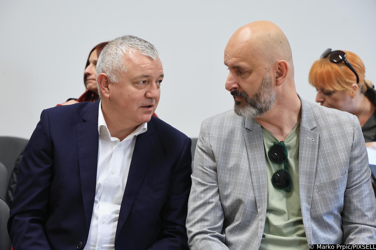 Darko Horvat, Zagreb: Početak sudjenja u aferi Po babi i stričevima Darko Horvat, Zagreb: Početak sudjenja u aferi Po babi i stričevima