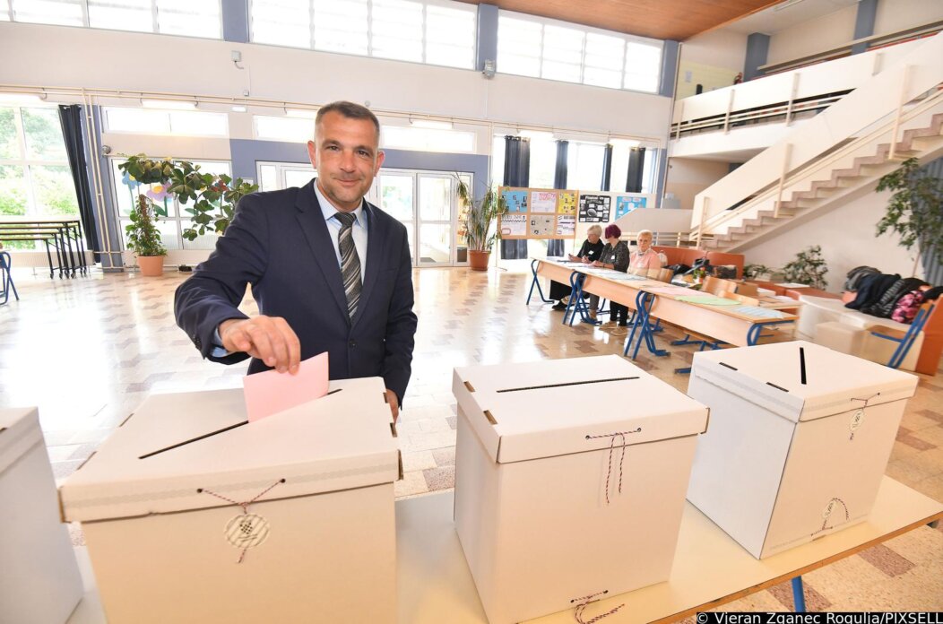 Matija Posavec Matija Posavec