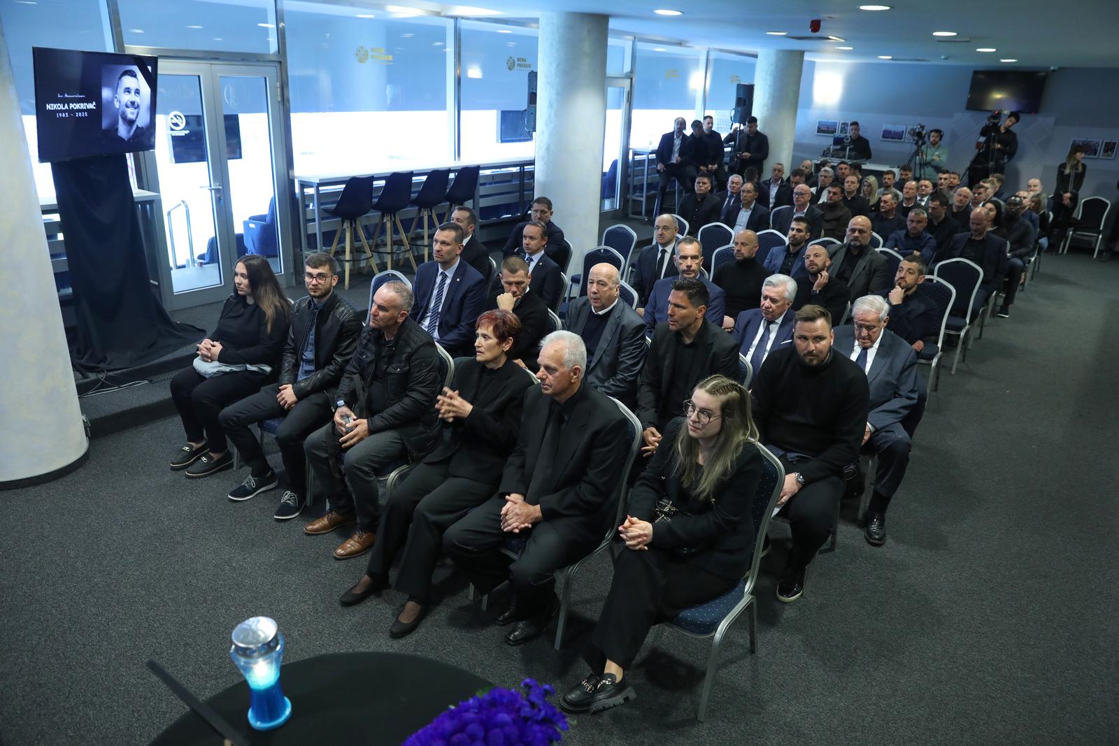 Zagreb: Komemoracija za tragično preminulog Nikolu Pokrivača