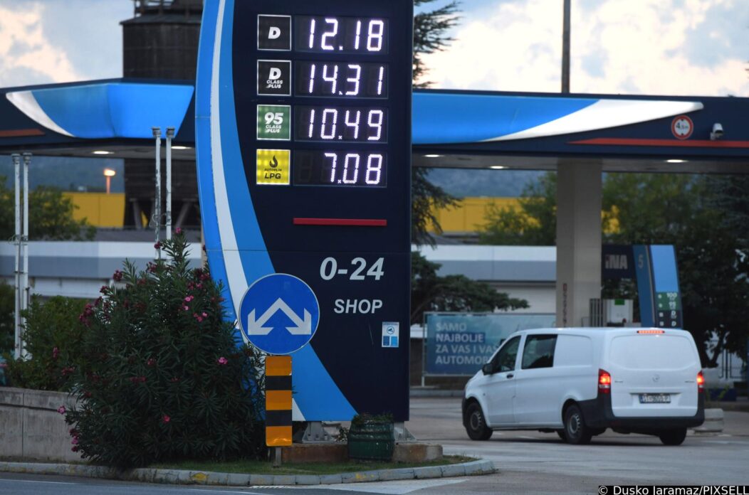 benzinska postaja ilustracija benzinska postaja ilustracija