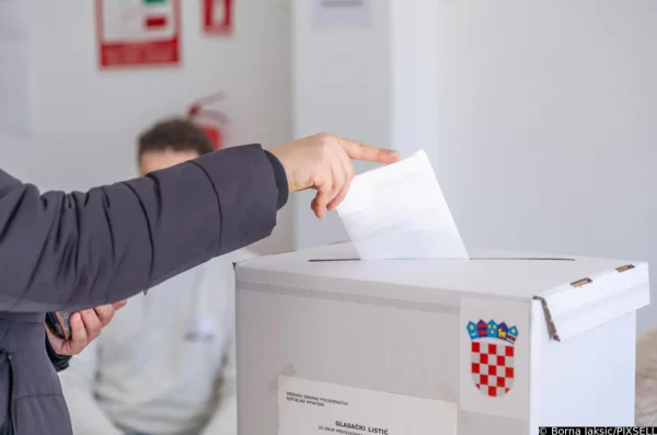 Glasačka kutija, glasanje, izbori – ilustracija Glasačka kutija, glasanje, izbori - ilustracija