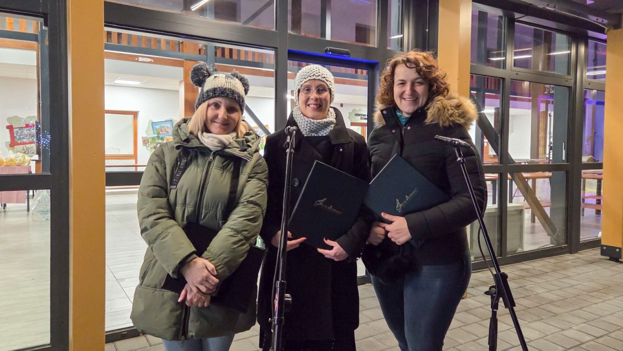 Paljenje 1. adventske svijeće u Štrigovi 2025 5