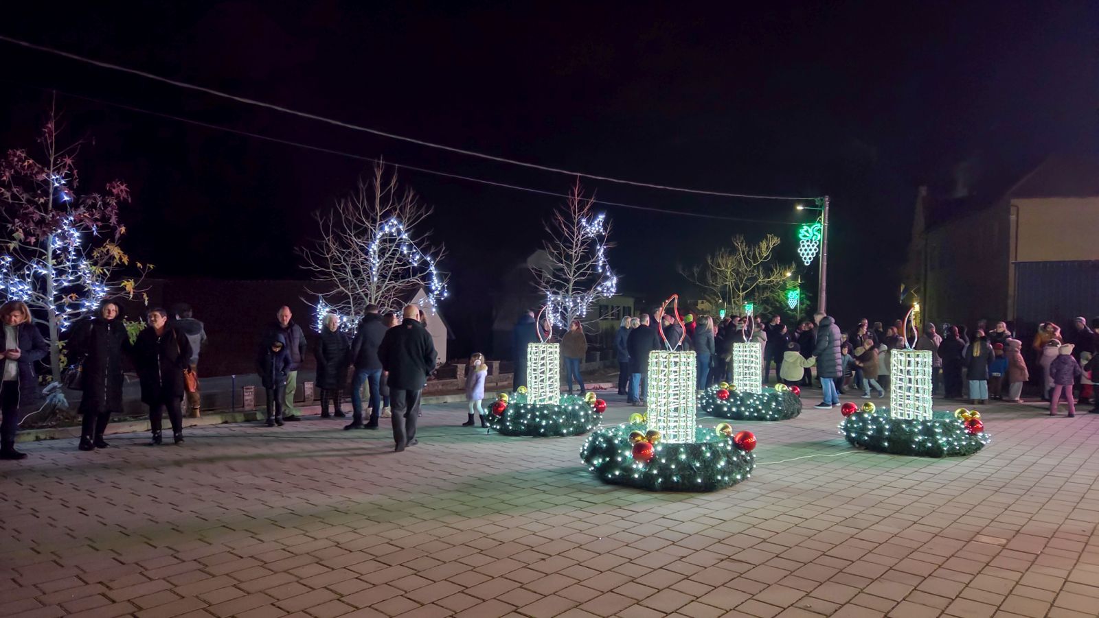 Paljenje 1. adventske svijeće u Štrigovi 2025 6